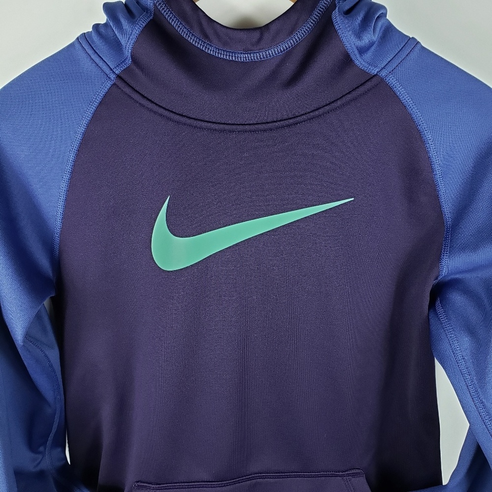 Boys' Nike DRI-FIT Hoodie - Picture 3 of 6